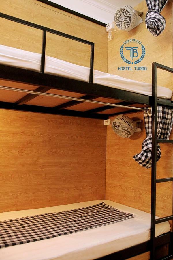 Hostel Turbo ハノイ市 エクステリア 写真