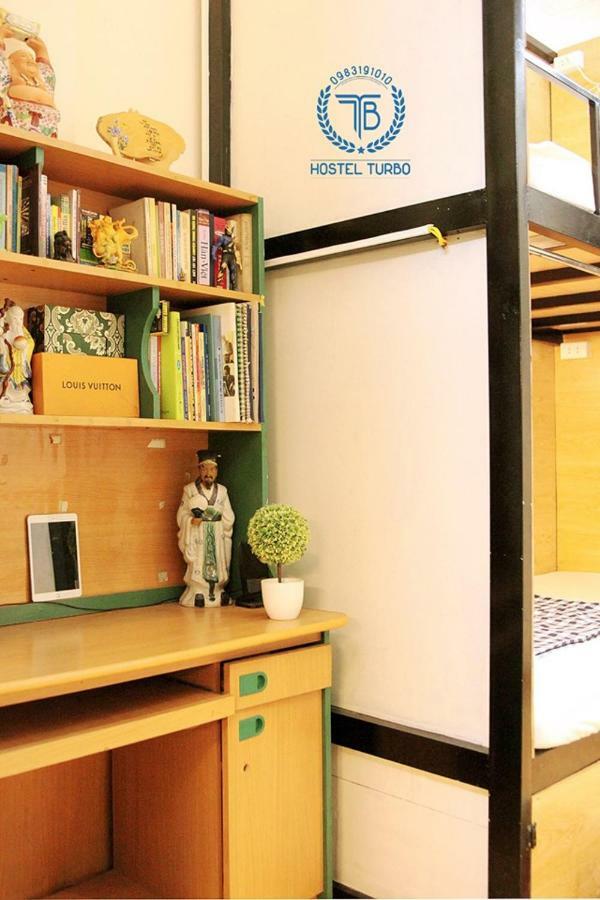 Hostel Turbo ハノイ市 エクステリア 写真